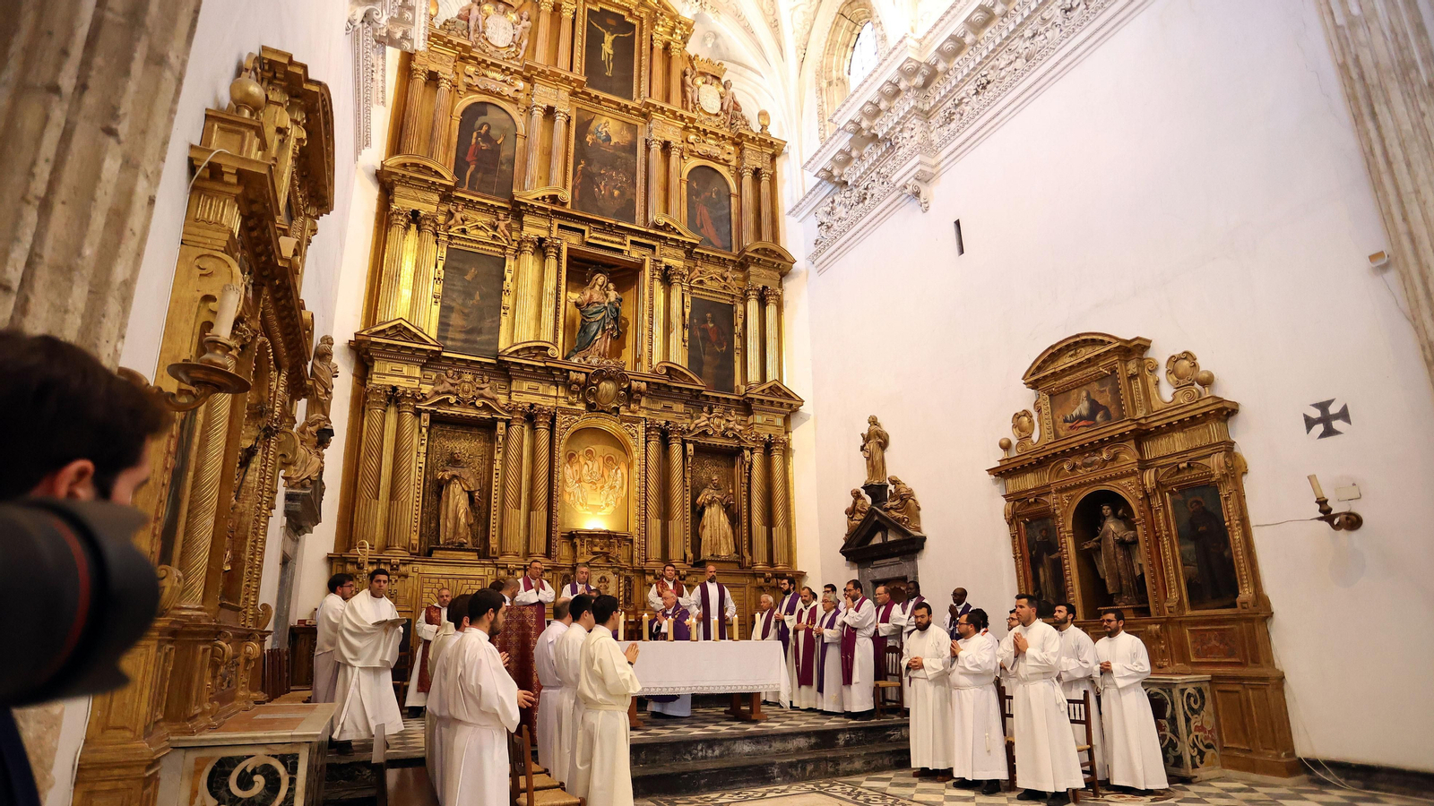 Misa de despedida en la Cartuja de Jerez a las hermanas de Belén