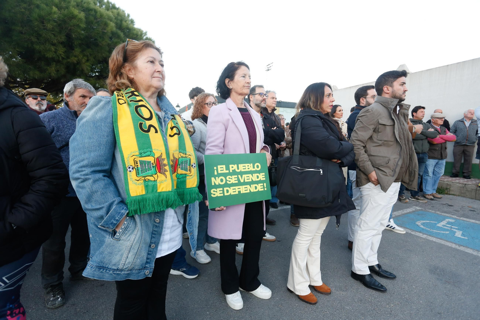 Las fotos de la protesta por la concesión del San Rafael de Los Barrios a Reygadas Sport