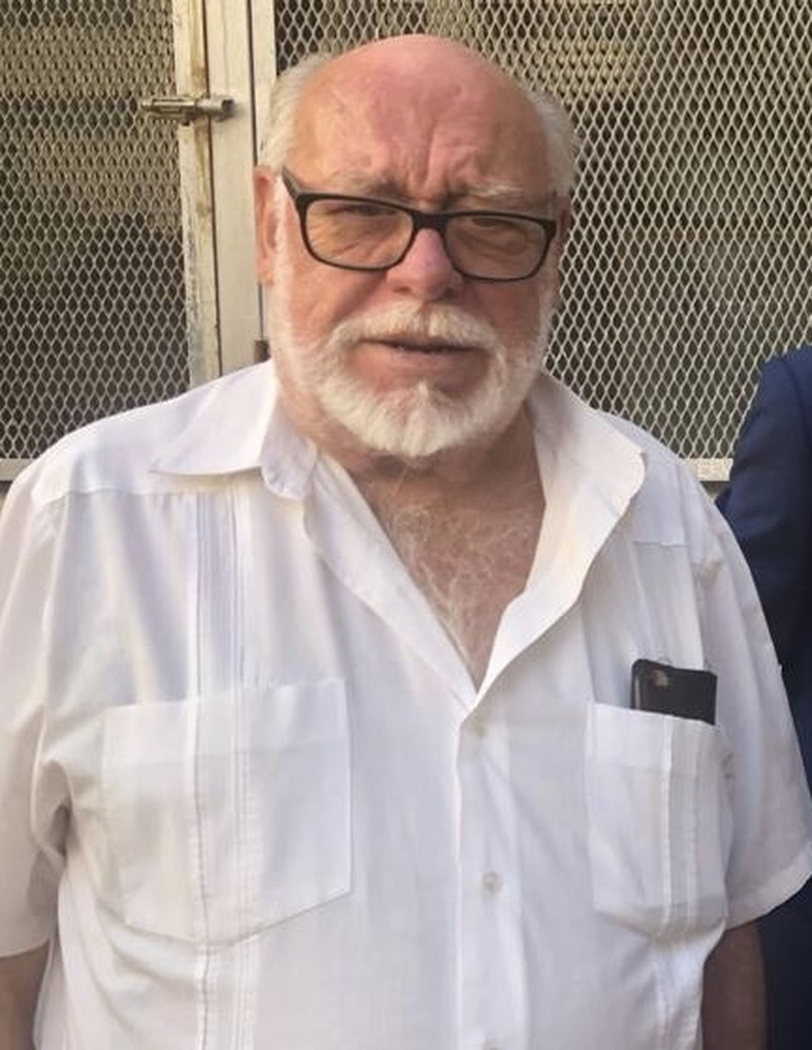 Fallece el ginecólogo José Luis Narbona