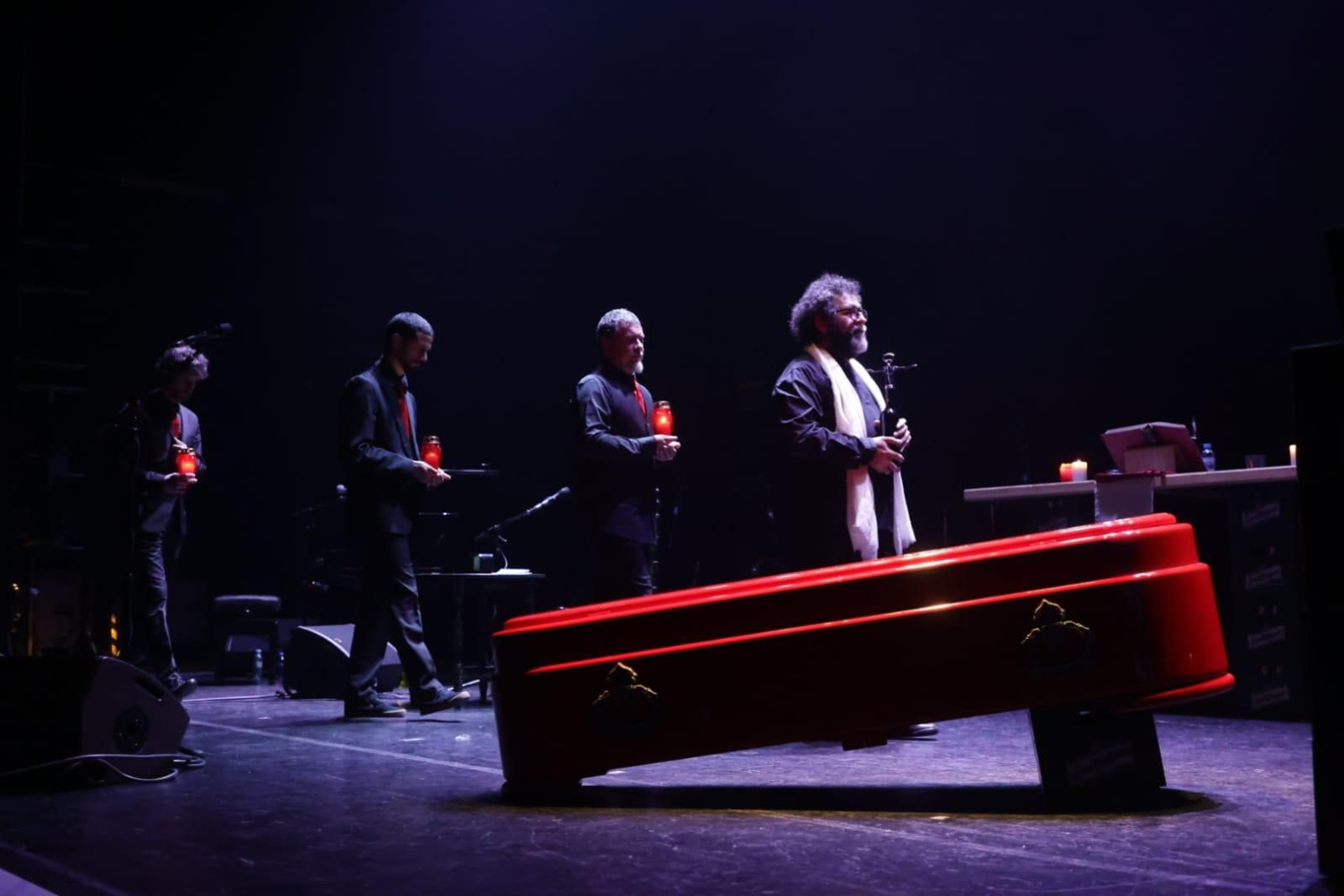 El montaje de 'El bar nuestro de cada día'