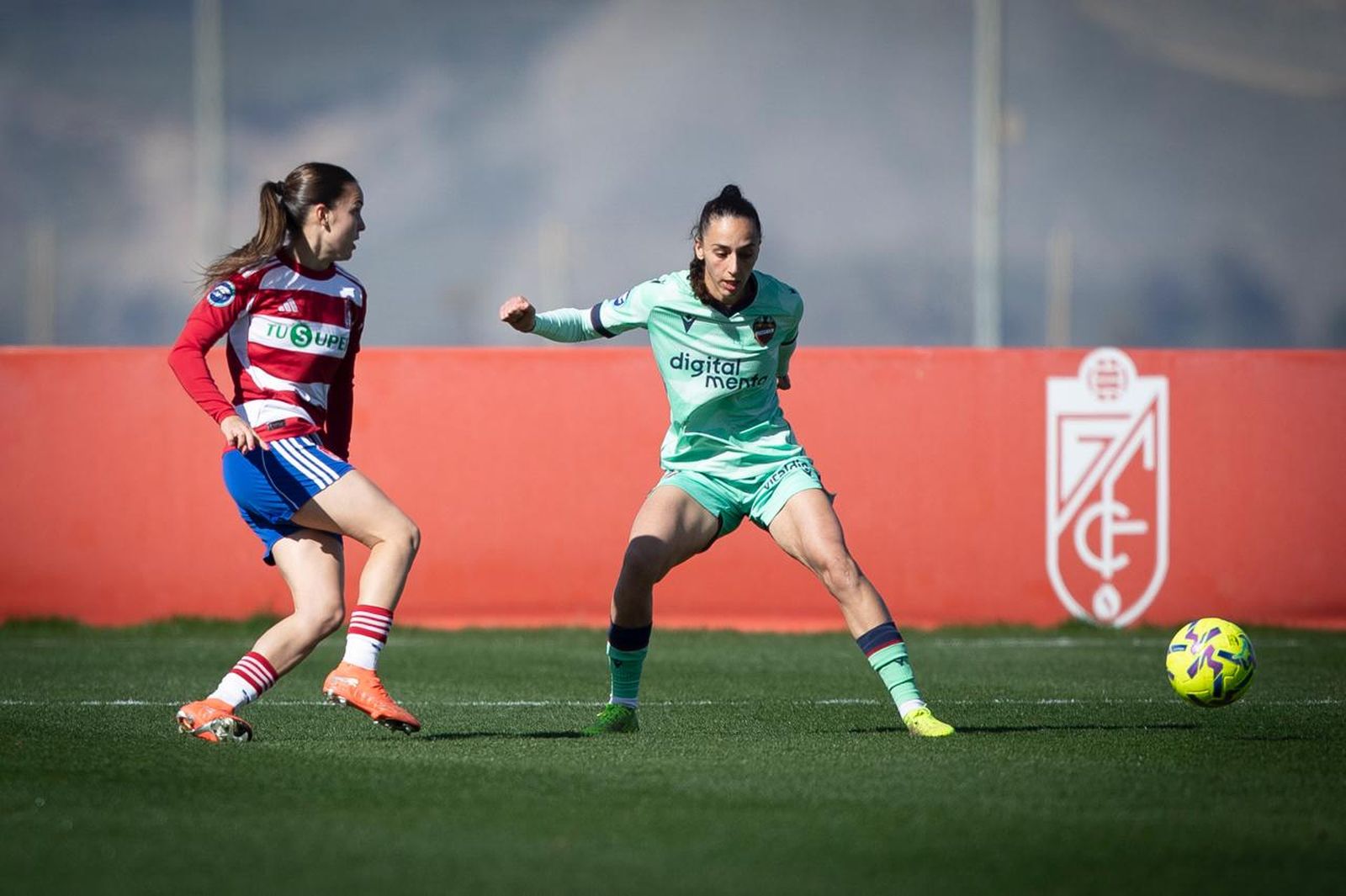 Las mejores imágenes del Granada CF Femenino-Levante