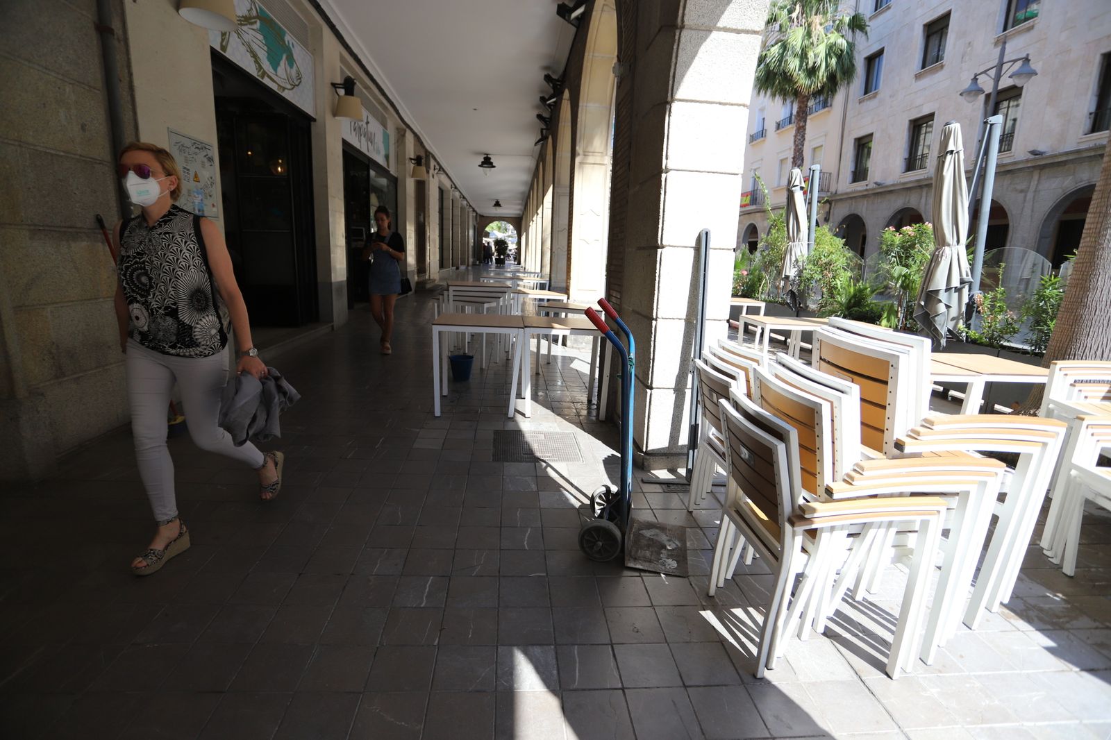 Imágenes de bares y restaurantes de la ciudad de Huelva en el inicio de la fase dos