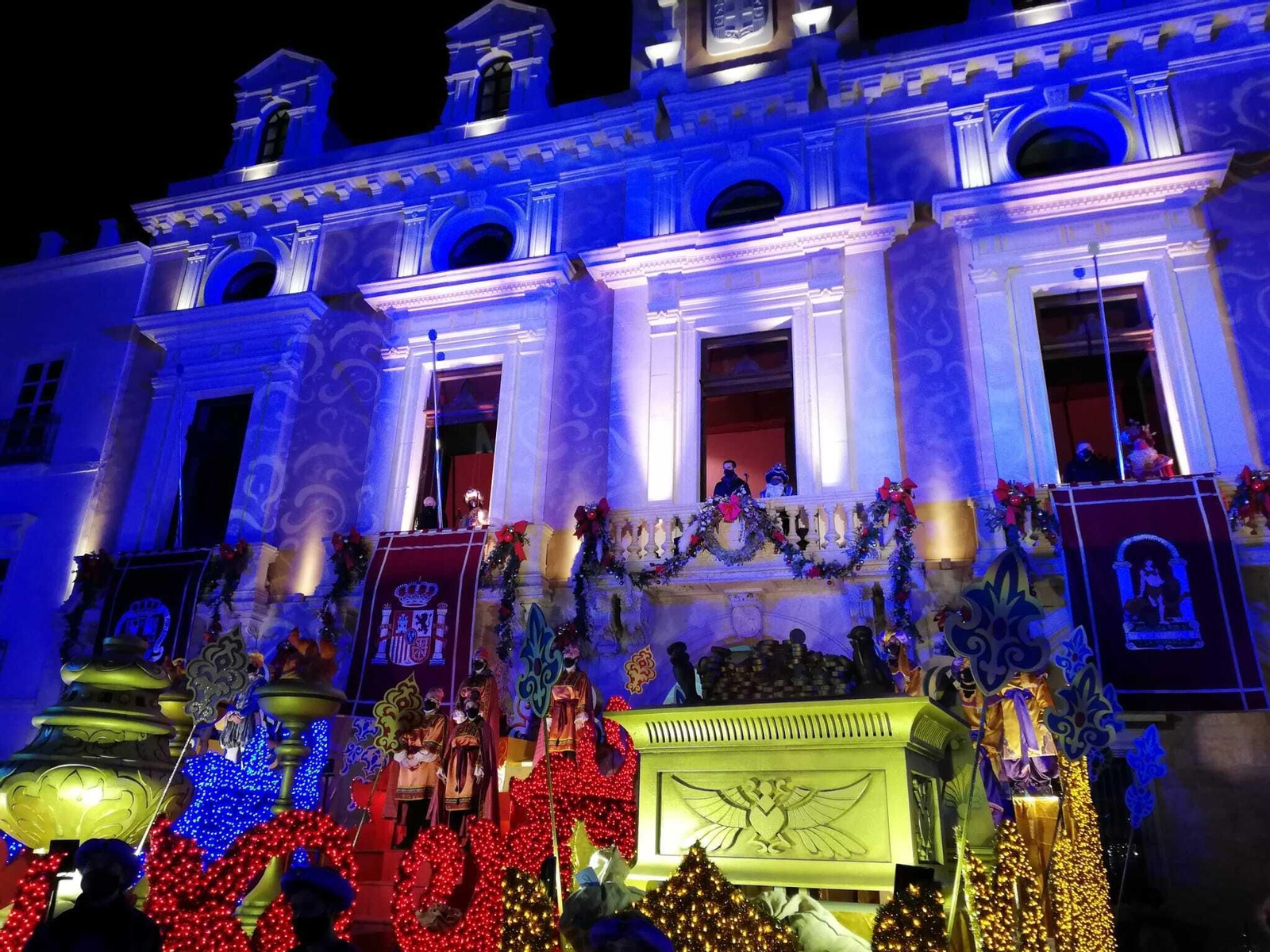 Los Reyes Magos regalan salud y alegría a los niños de Almería, en la Recepción del Ayuntamiento