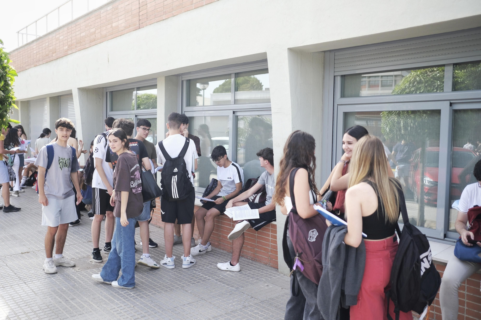 Así ha comenzado la selectividad 2022 en Córdoba, en imágenes