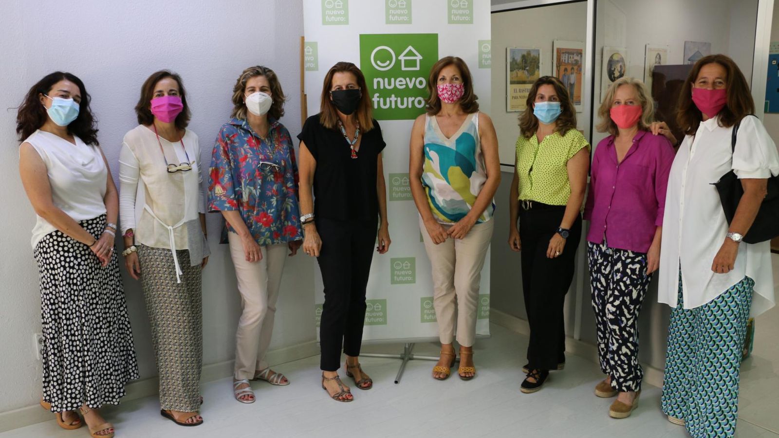 Presentación de Ana Feu como la próxima autora del cartel del Rastrillo de Nuevo Futuro Sevilla.