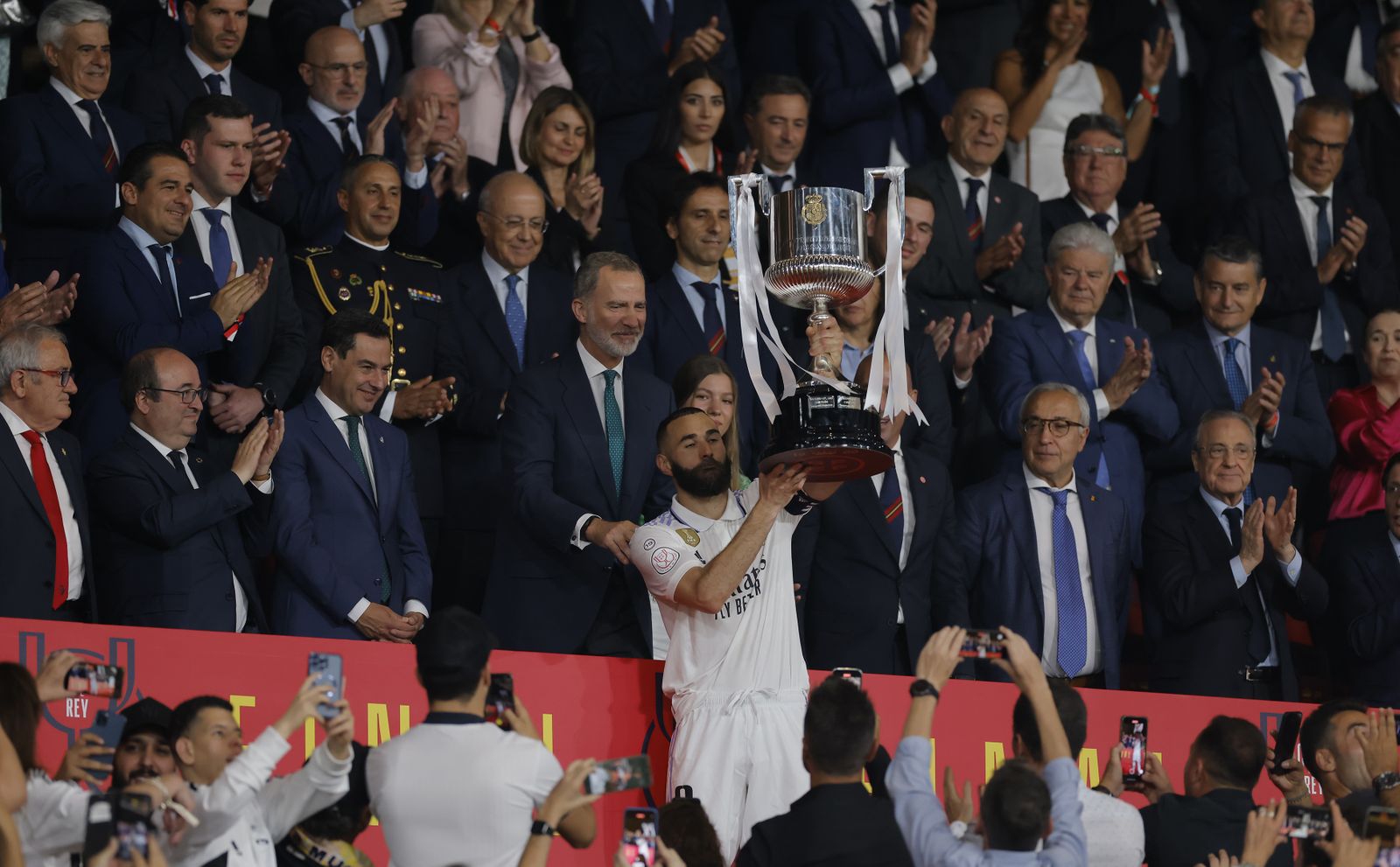 Las imágenes de la final de la Copa del Rey en Sevilla entre el Real ...