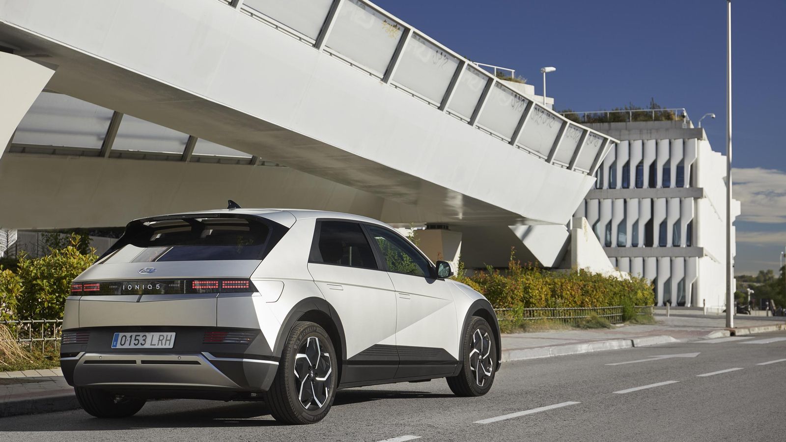 La autonomía con una carga es de hasta 481 km en el caso de la versión de 218 CV.