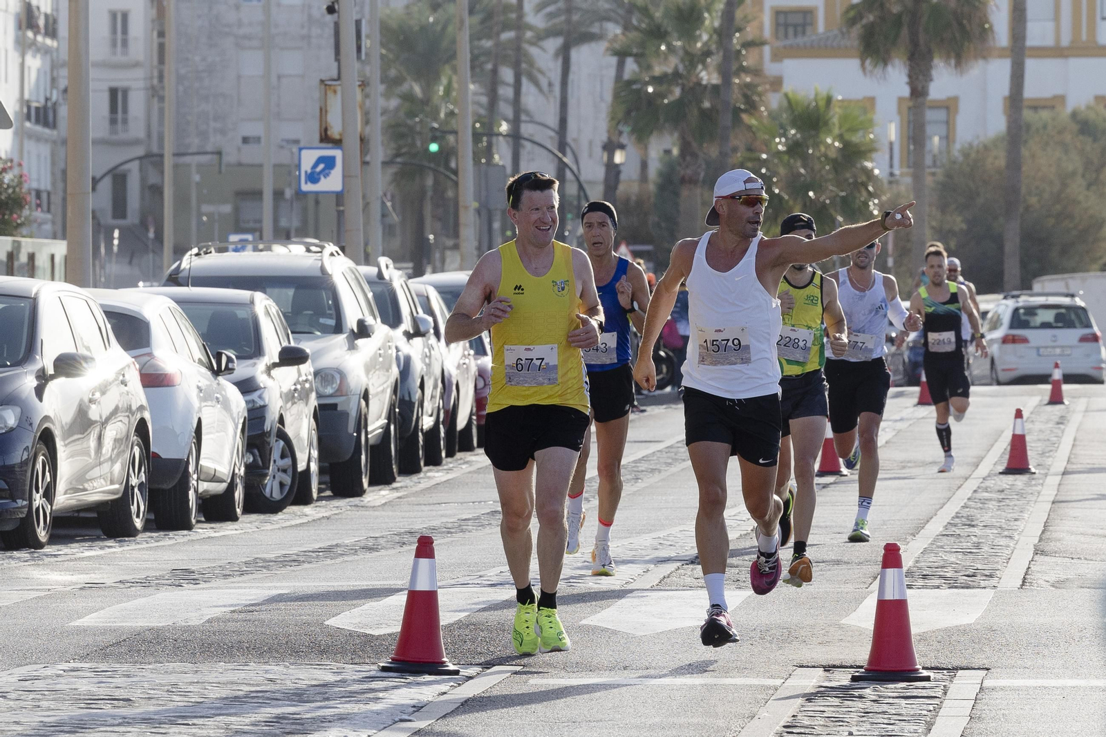 Búscate en las imágenes de la "II Media Maratón Ciudad de Cádiz"