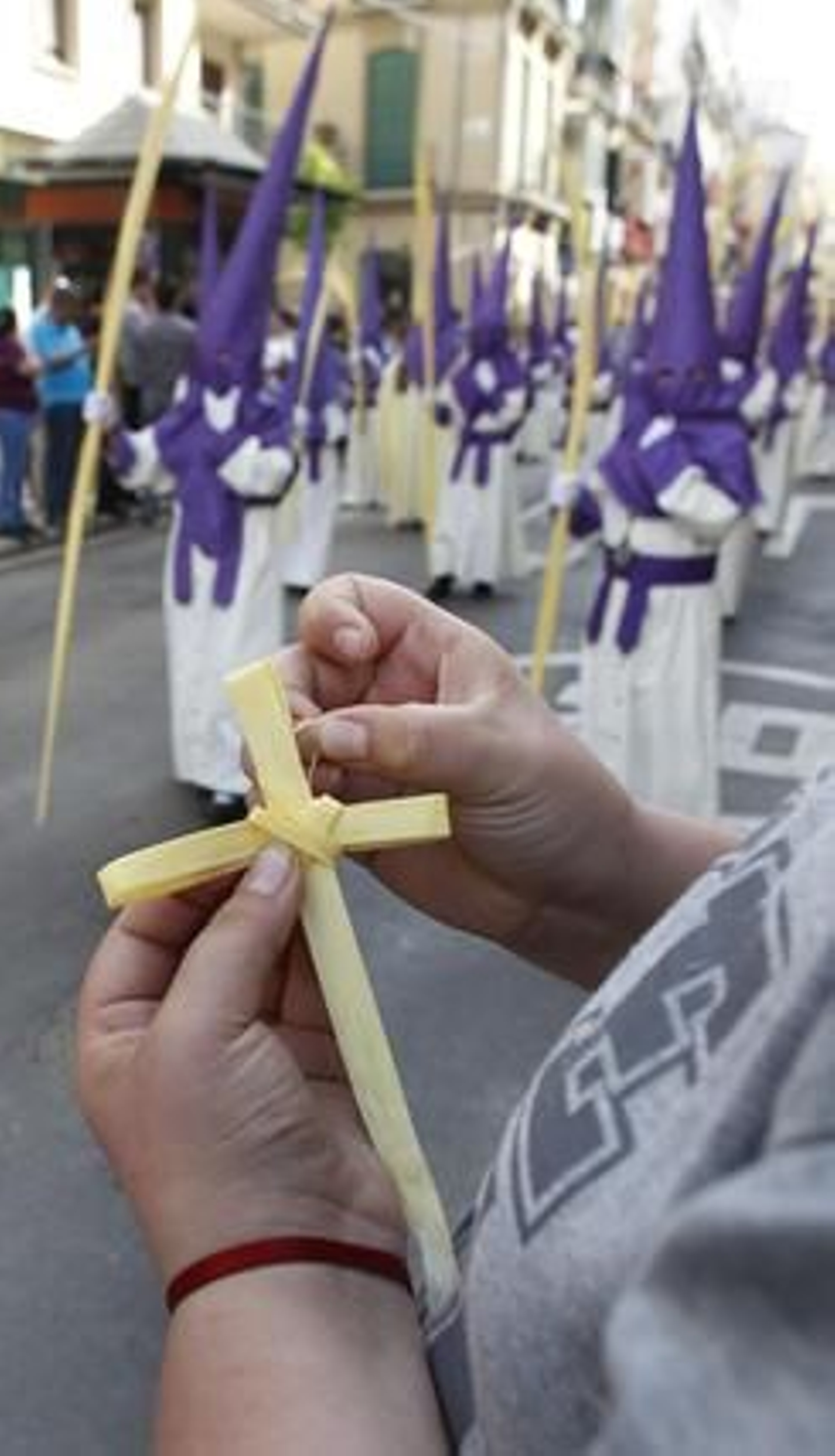 El buen tiempo acompaña a las procesiones en este primer día de Semana Santa

Foto: Sergio Camacho