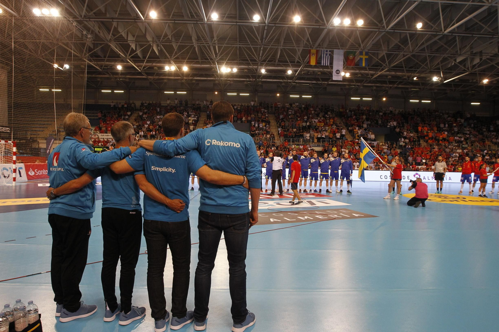 Fotogalería España-Suecia. Balonmano. Palacio Juegos Mediterráneos. Almería