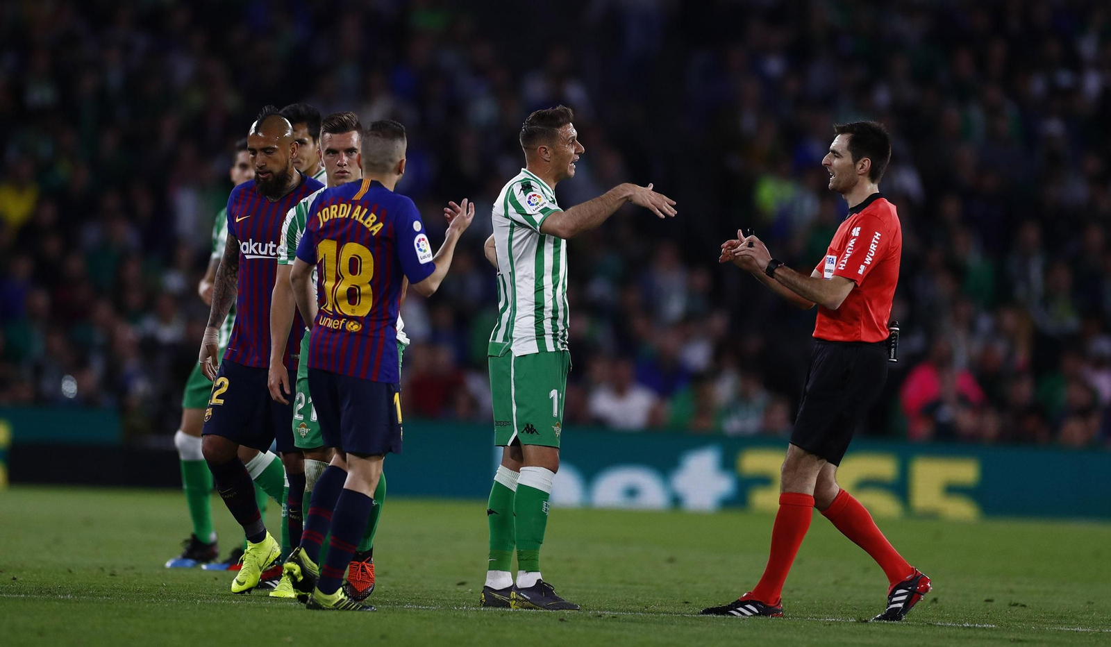El Betis-Barcelona, en imágenes