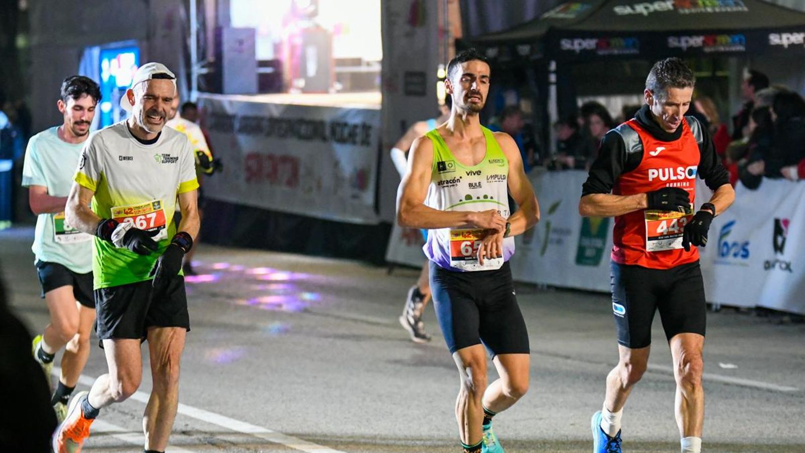 En imágenes: búscate en tu llegada a meta de la Carrera de San Antón 2025 (2)