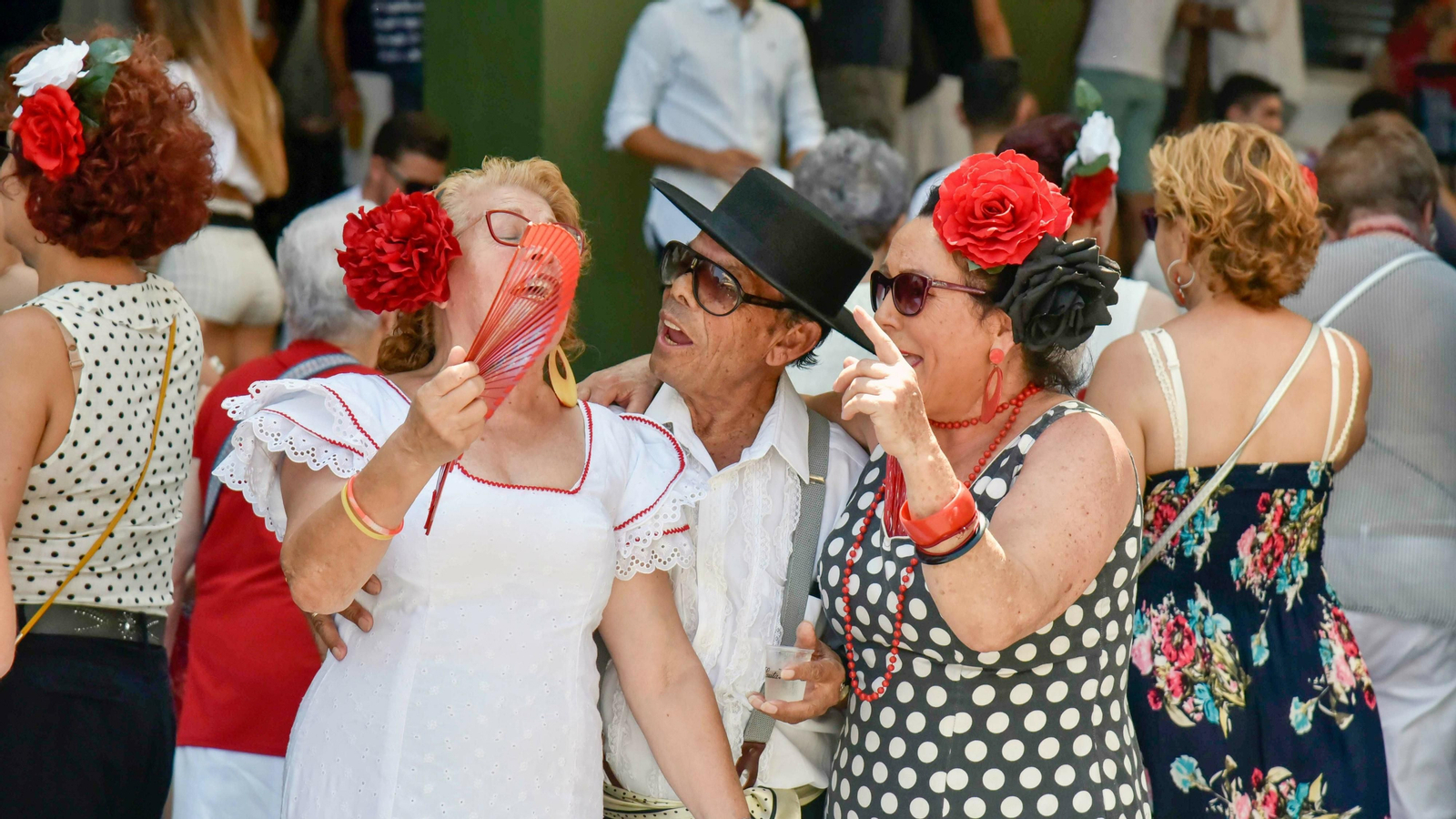 Domingo rociero de  la Linea de la Concepción en imagenes