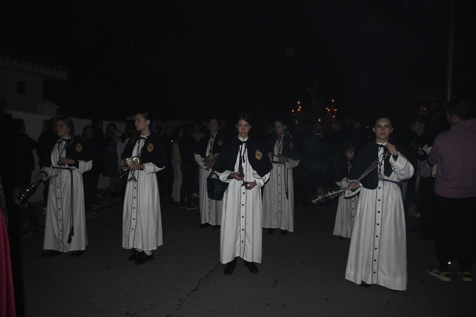 El Vía Crucis de la Semana Santa de Huelva, en imágenes