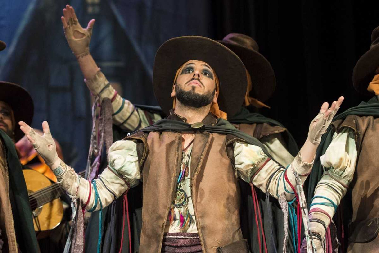 Las imágenes de la quinta función de cuartos