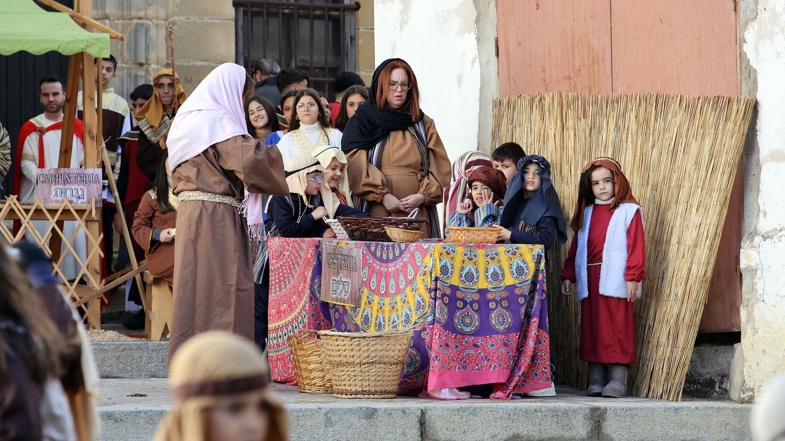Imágenes del Belén Viviente de la plaza San Lucas en Jerez