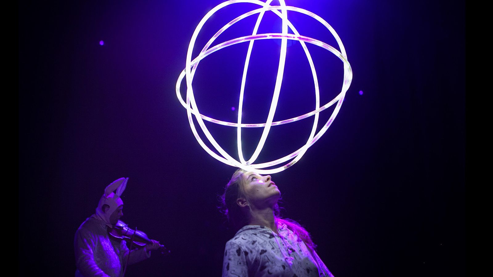 'Neón', el espectáculo infantil de Truca Circus.