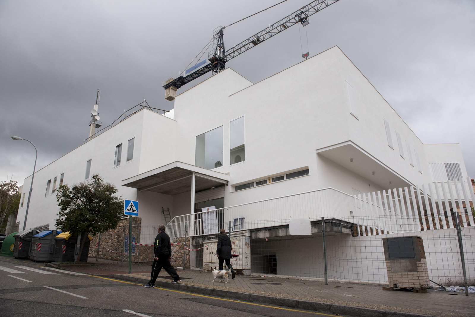 Imagen exterior del centro de salud de Bola de Oro.