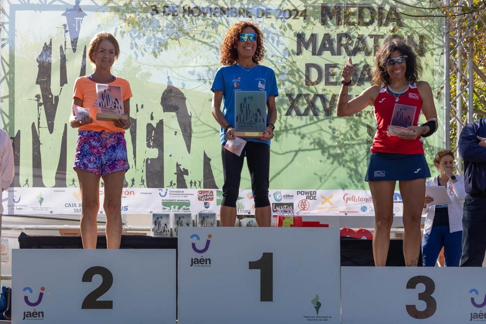 Éxito participativo en la XXVIII Media Maratón 'Ciudad de Jaén', en imágenes