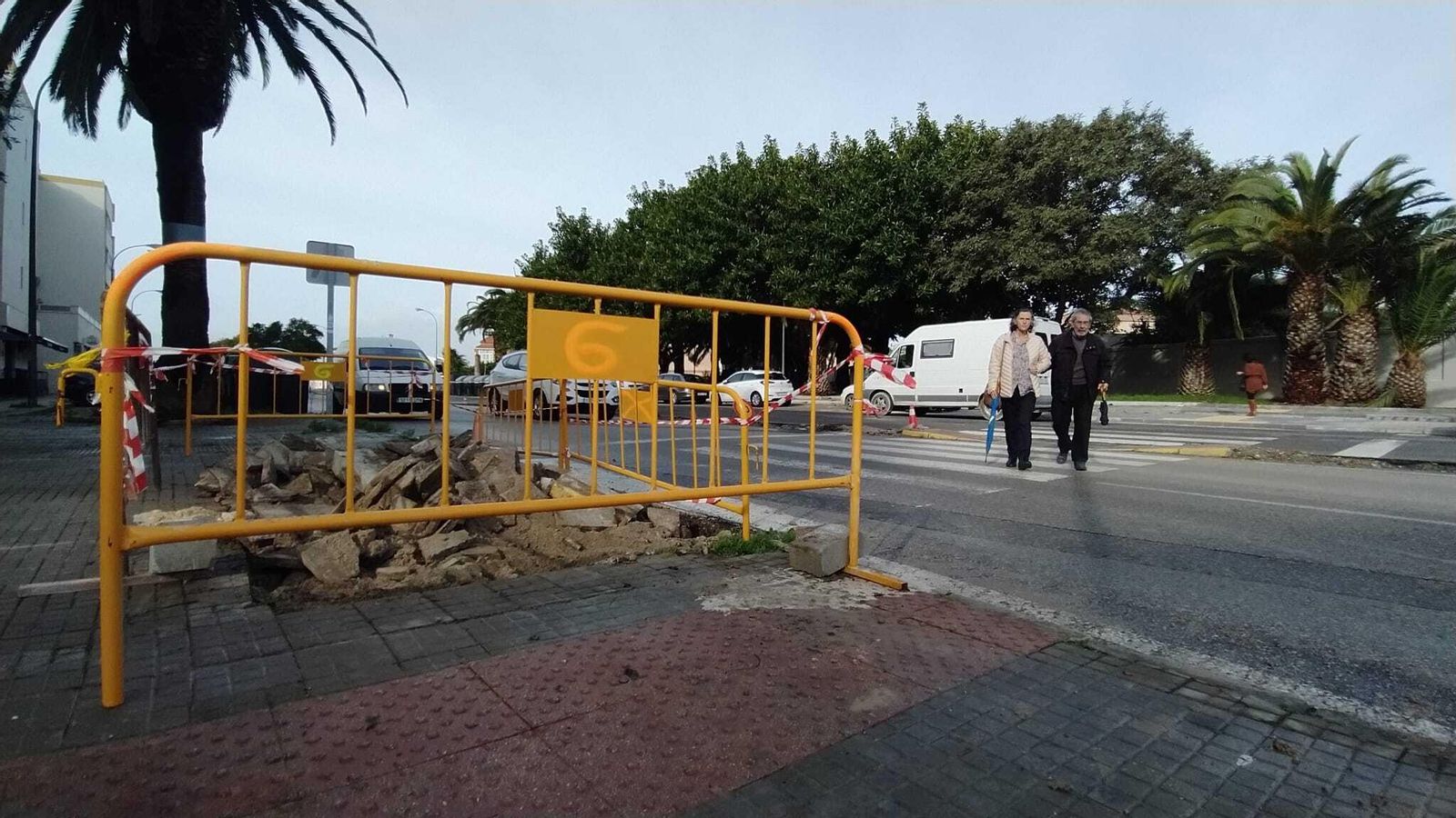 Obras en la avenida Constitución. Obras en la avenida Constitución.