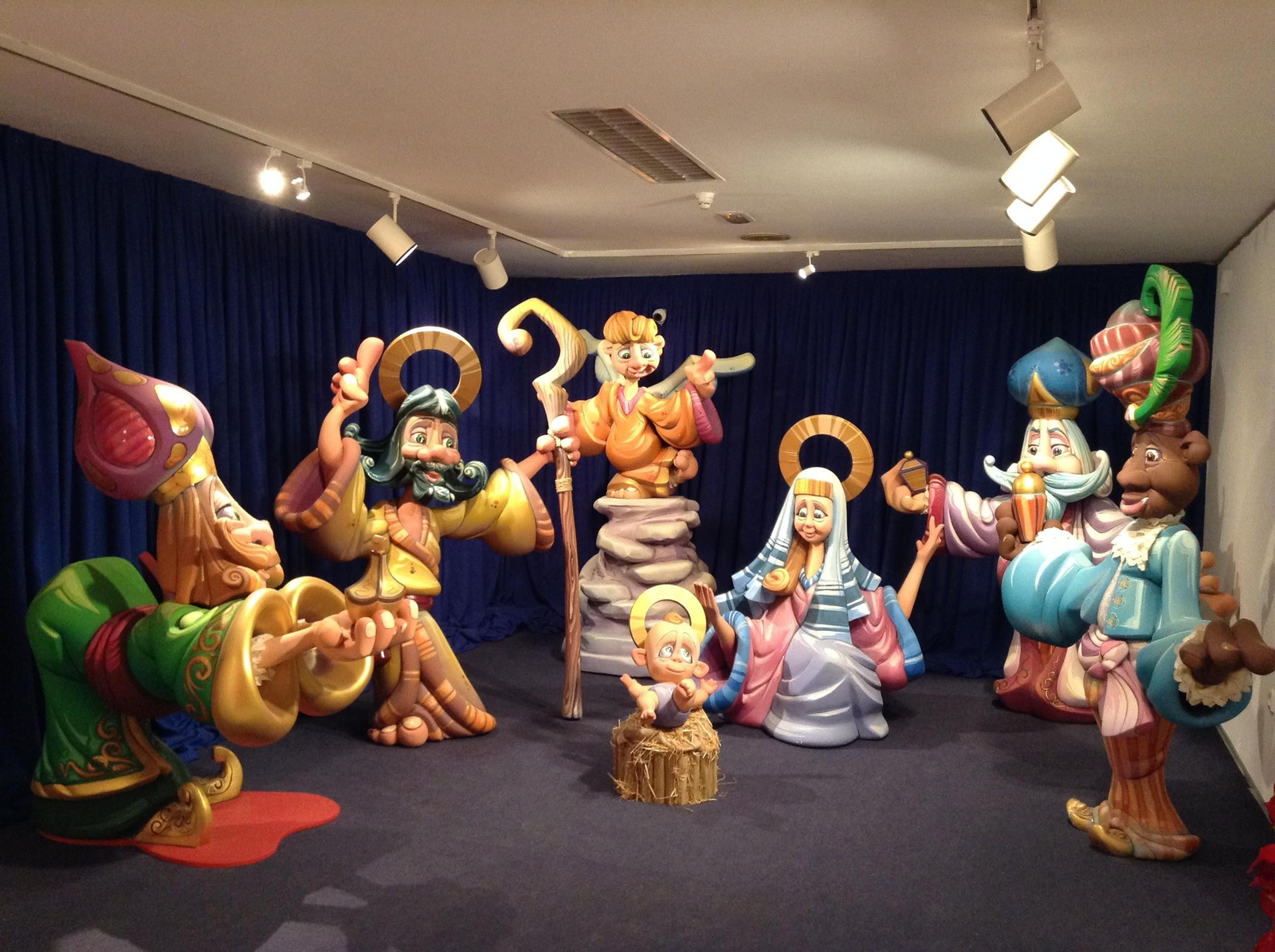 Tomares contará desde el próximo sábado con una gran exposición de 55 belenes del mundo.