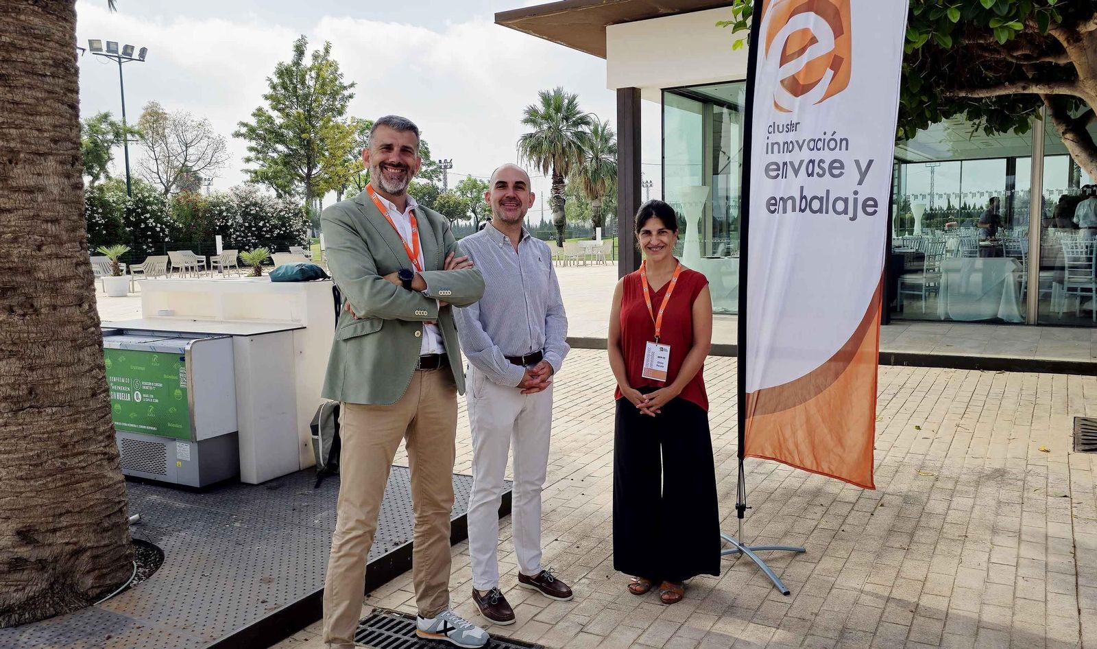 Ponentes del desayuno.