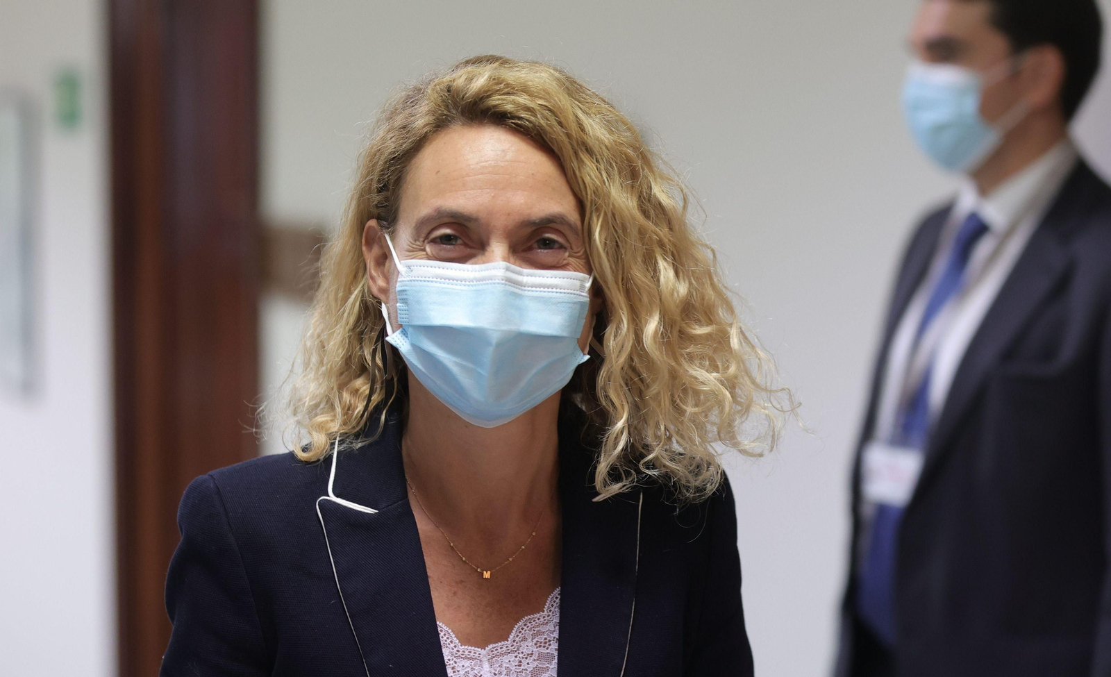 La presidenta del Congreso de los Diputados, Meritxell Batet, en los pasillos de la Cámara Baja
