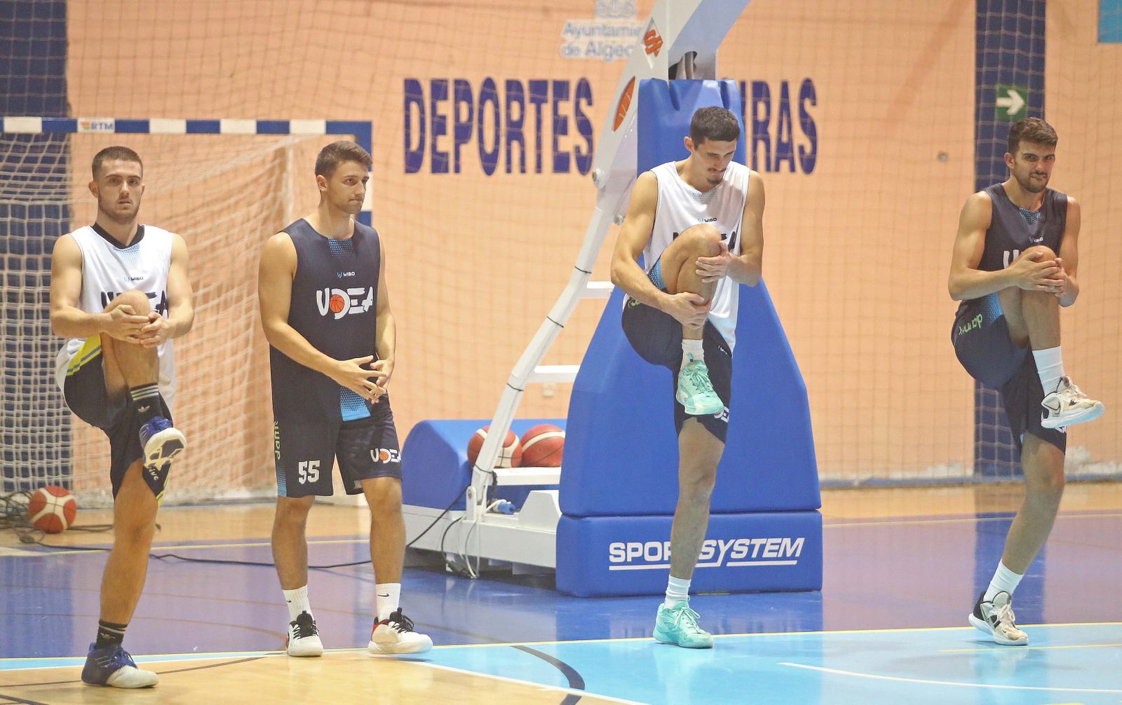 Fotos del entrenamiento de UDEA previo al inicio de liga