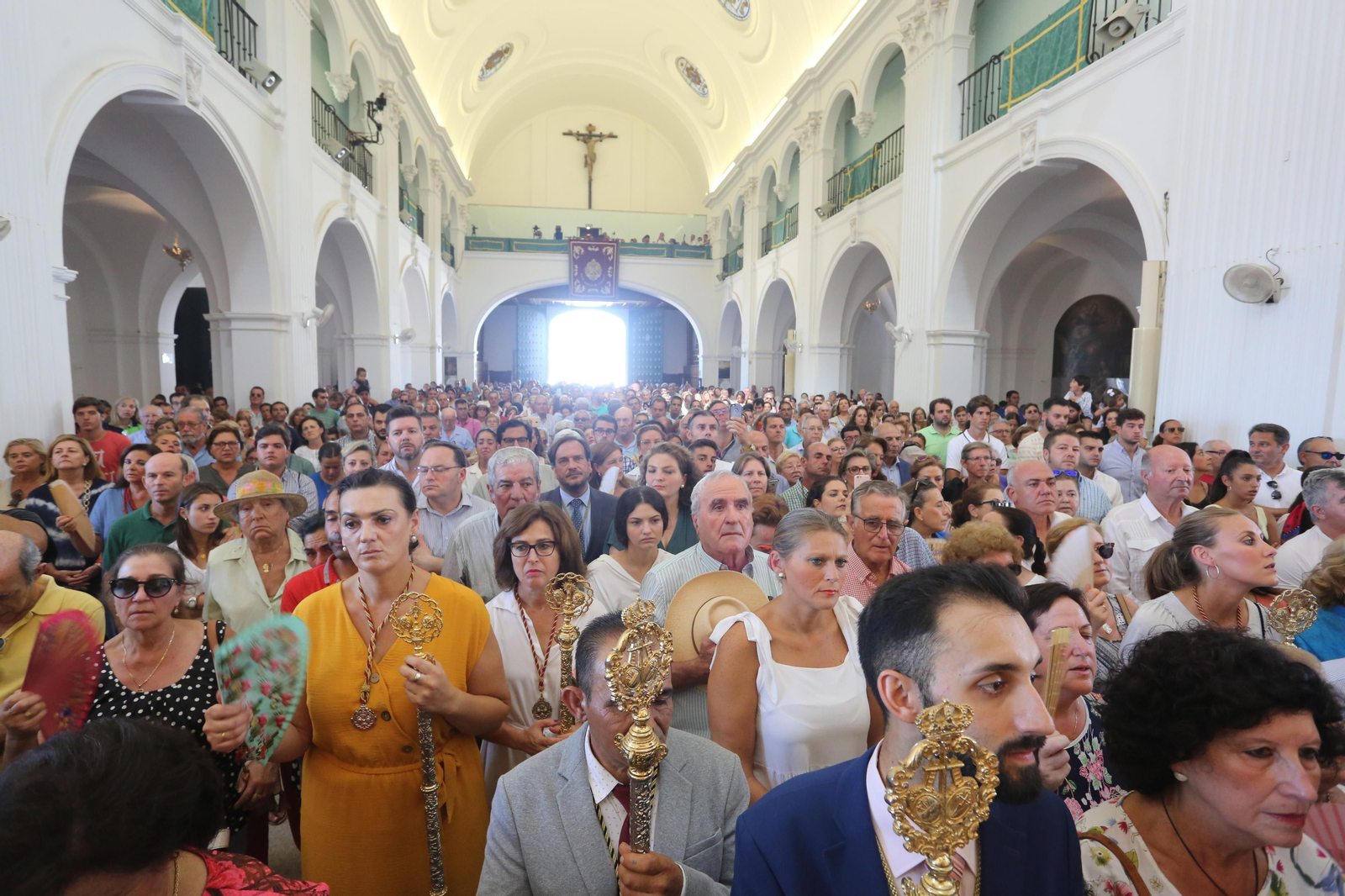 Imágenes de la solemne función del voto en el santuario de la Virgen del Rocío 2019