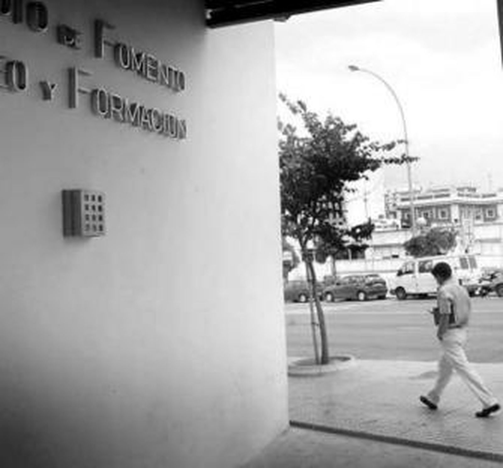 La sede del IFEF, en la Cuesta de las Calesas.