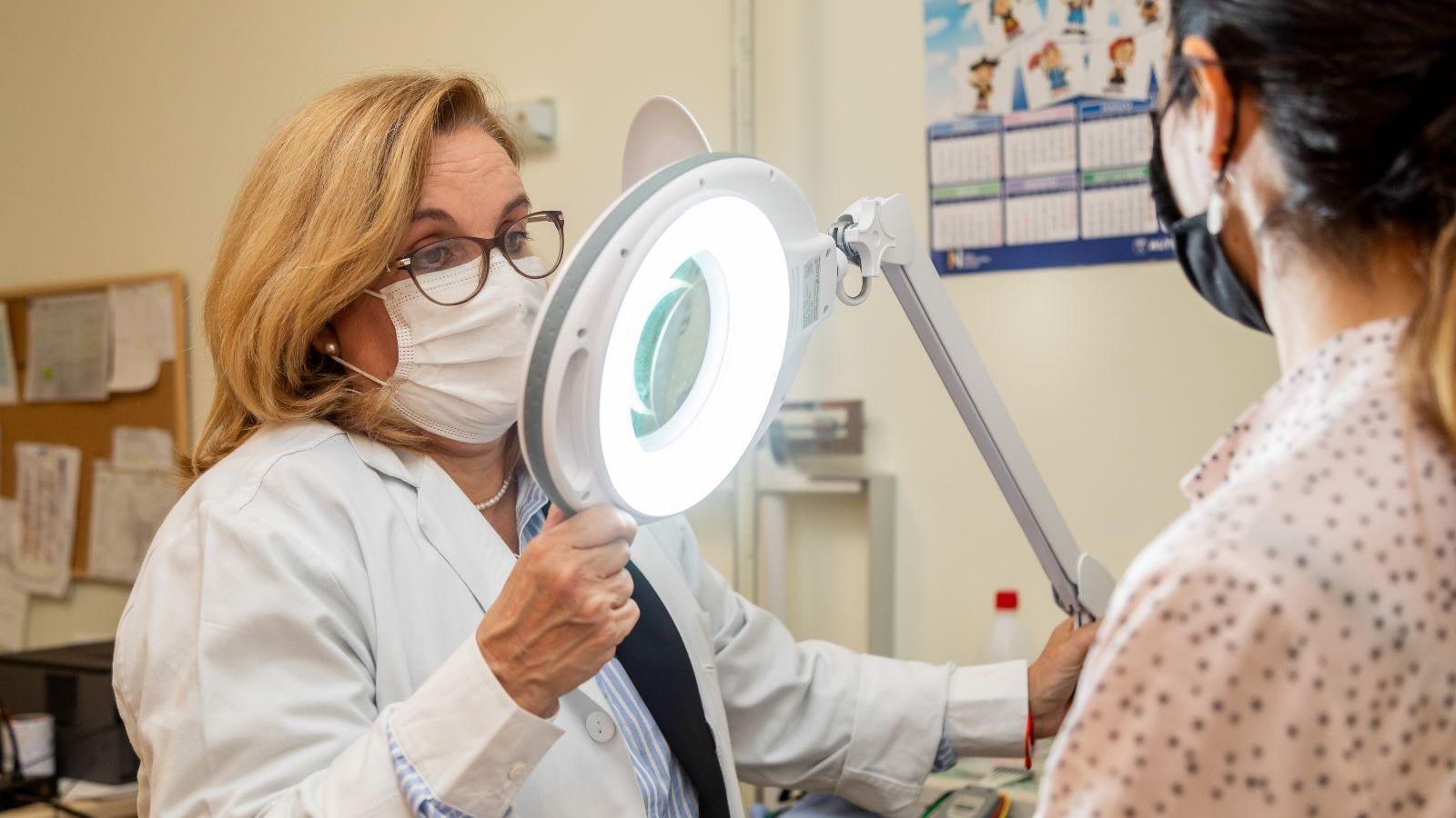 El Hospital San Rafael se convierte en el único Hospital capaz de dar un servicio dermatológico integral al paciente, convirtiéndolo en el Hospital referencia en el sector de Dermatología de la provincia.