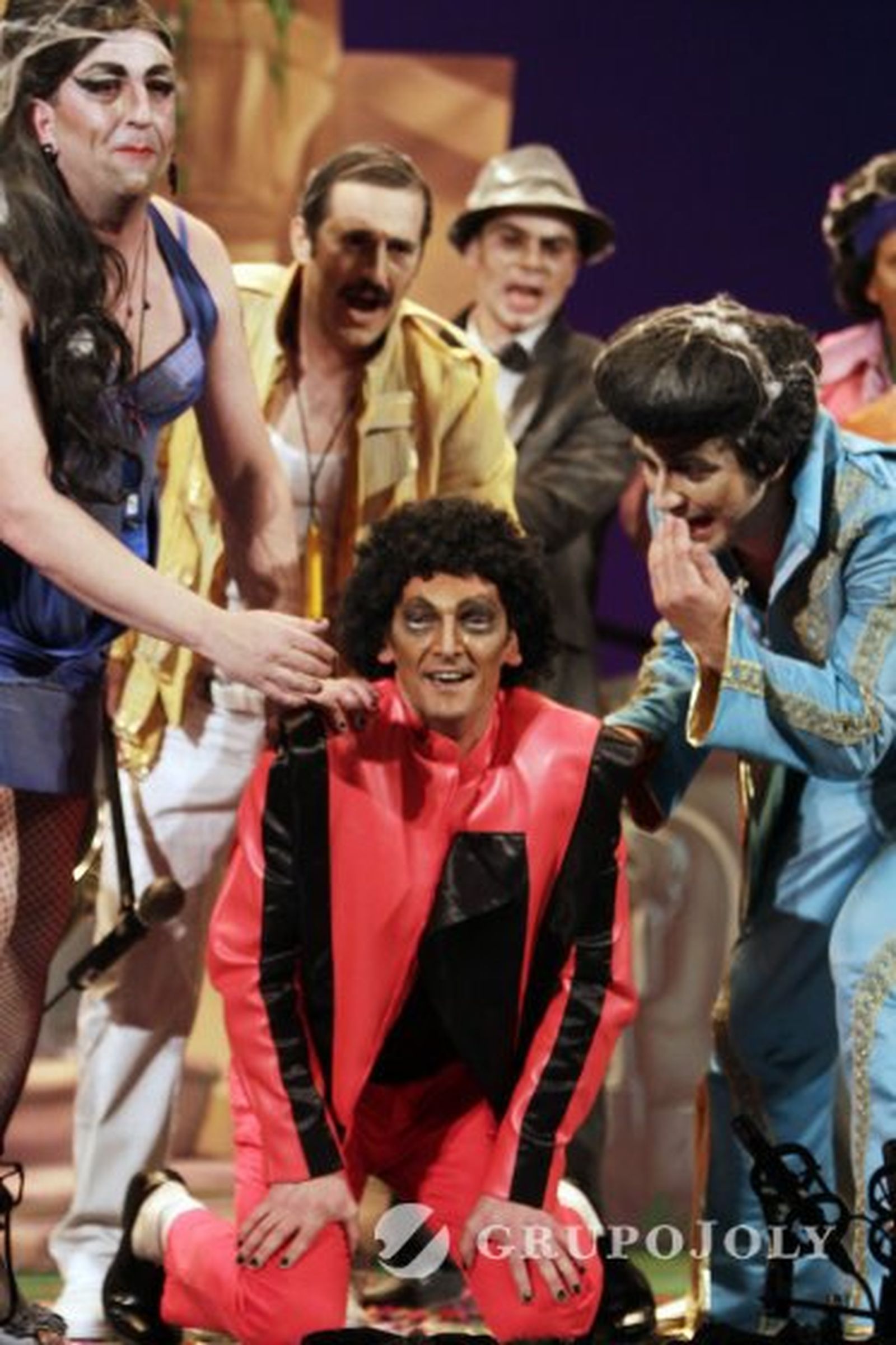 Hoy no me puedo levantar. 

Foto: Fito Carreto