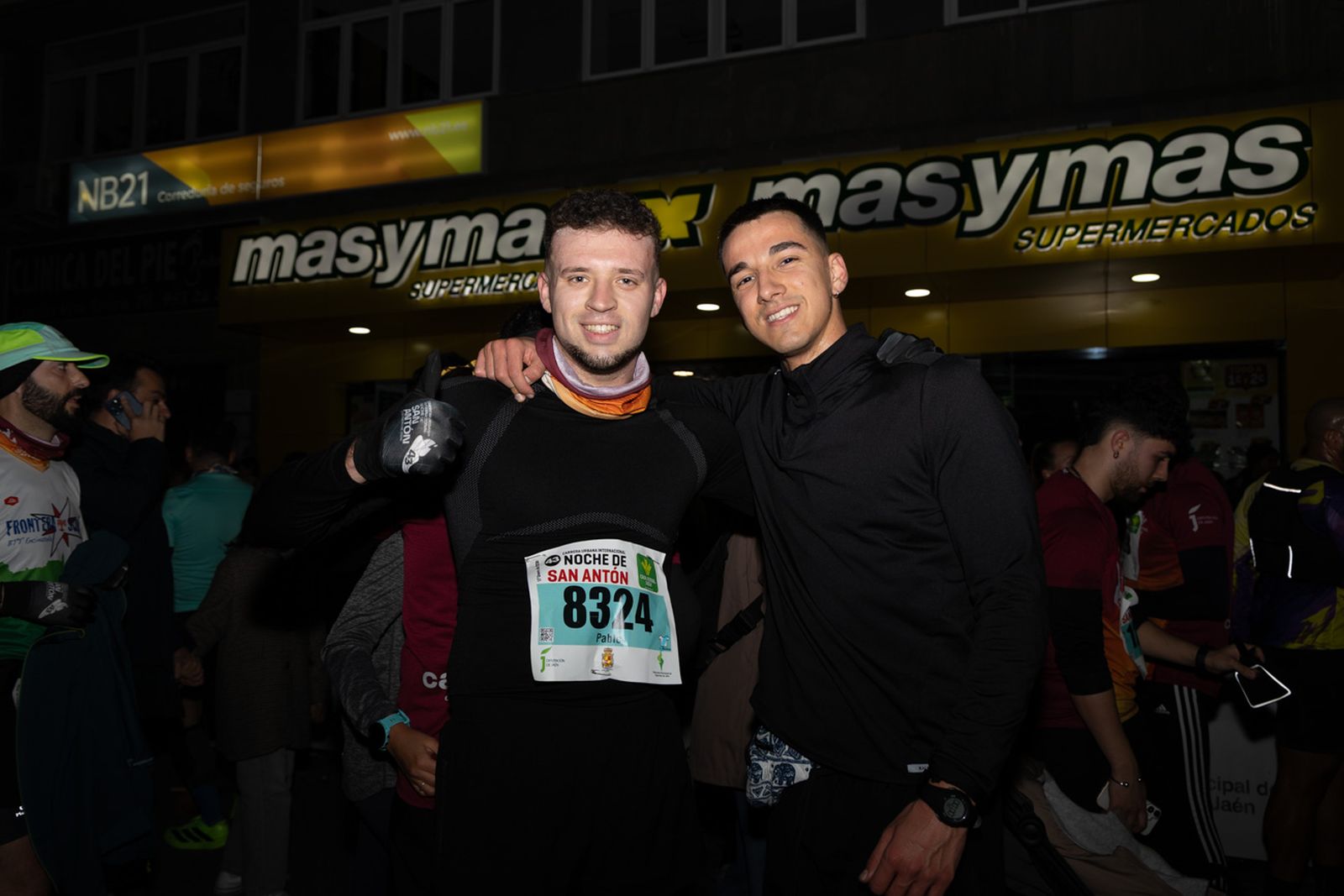 En imágenes: búscate en tu llegada a meta de la Carrera de San Antón 2026 (III)