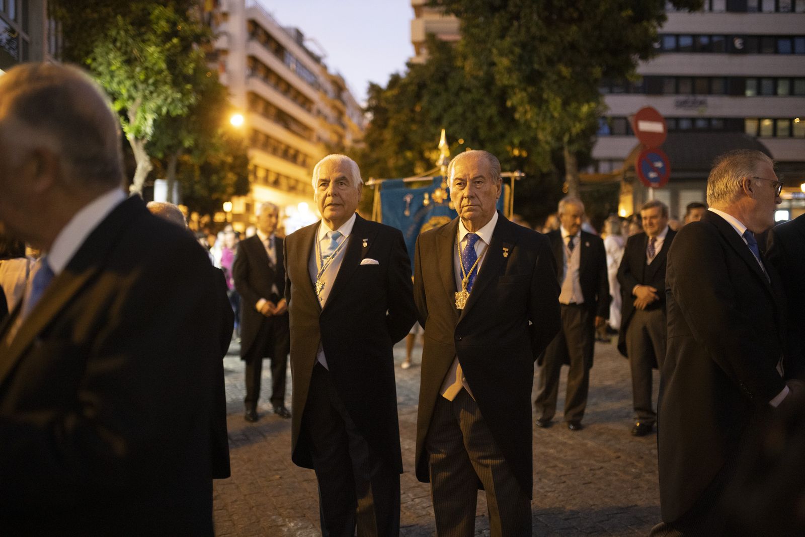 Imágenes de la procesión de la Virgen de la Cinta por el centro de la ciudad
