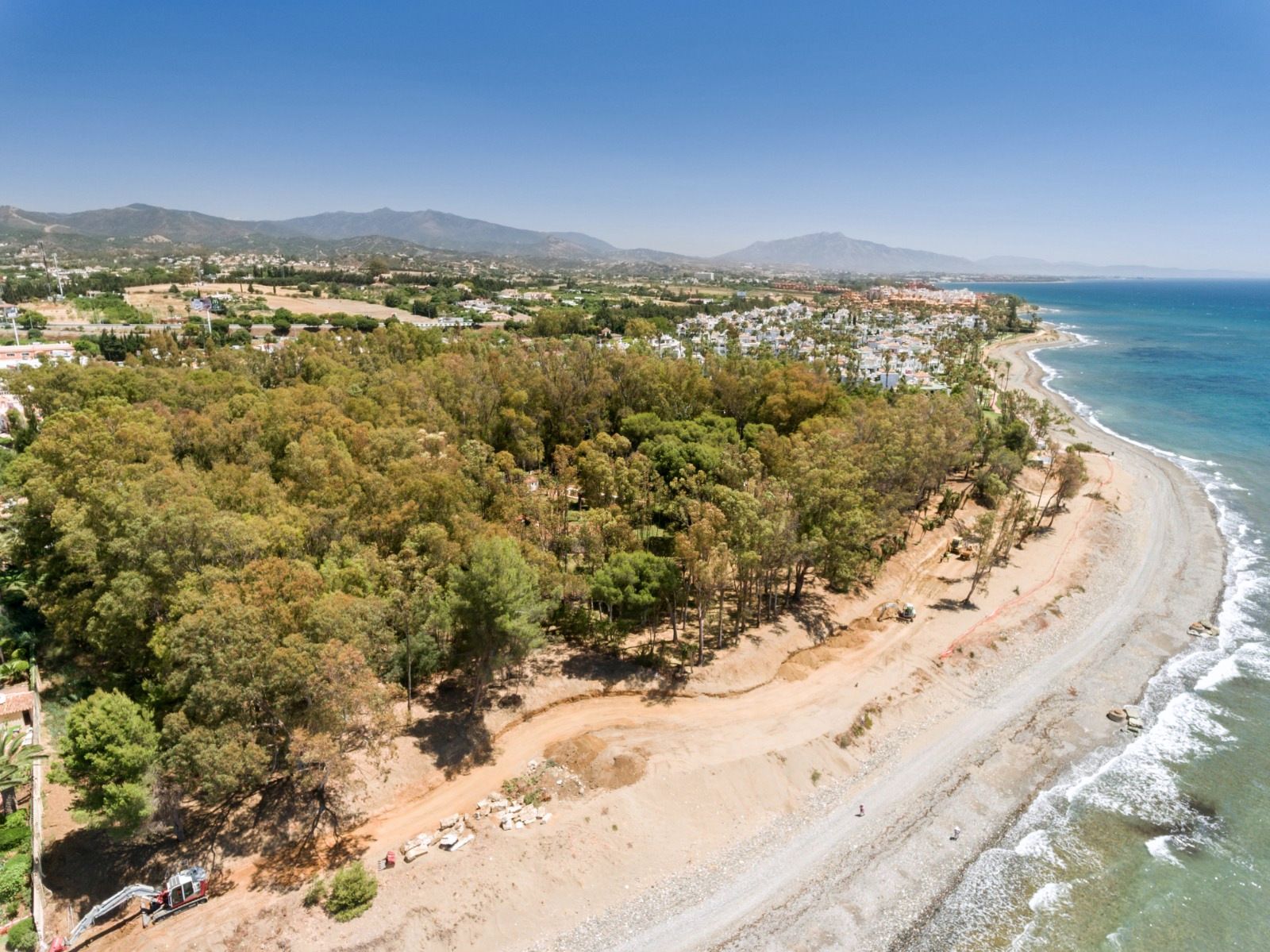 Tramo de Los Llanos de Estepona en el que se impulsa la senda litoral.