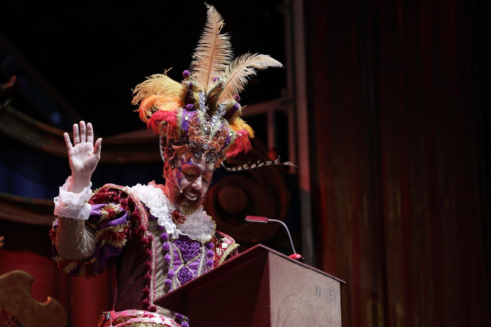 Cortejo, acto y quema del Dios Momo del Carnaval de Cádiz 2026