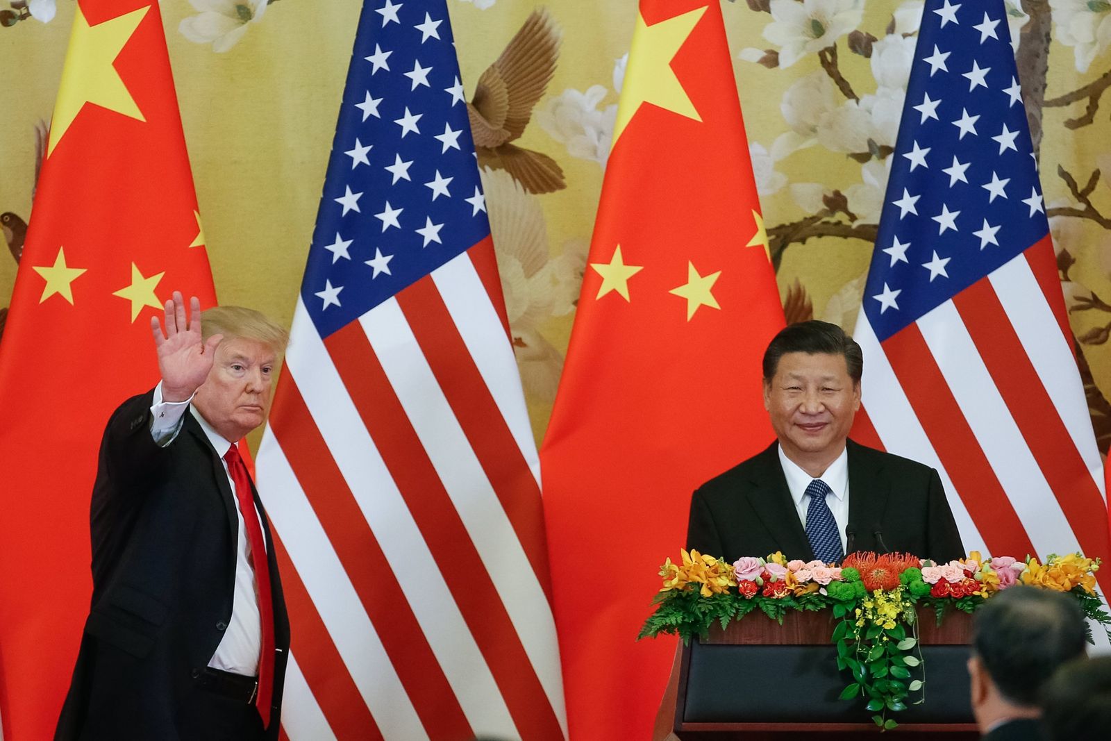 El presidente de EEUU, Donald Trump, y su homólogo chino, Xi Jinping, comparecen en una cumbre celebrada en Pekín el pasado mes de noviembre.
