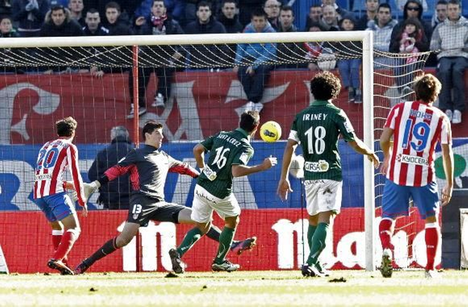 ¡Qué vivito que estaba! (0-2)