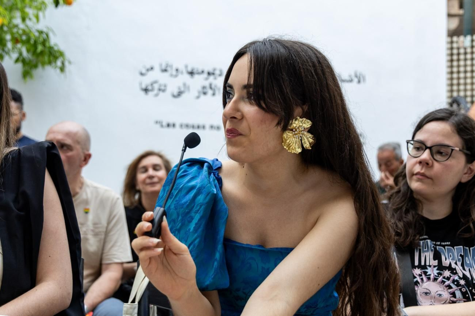 Alberto Batres, el diseñador jiennense presenta sus creaciones en el evento en el que se aborda cómo performar el género a través de la moda