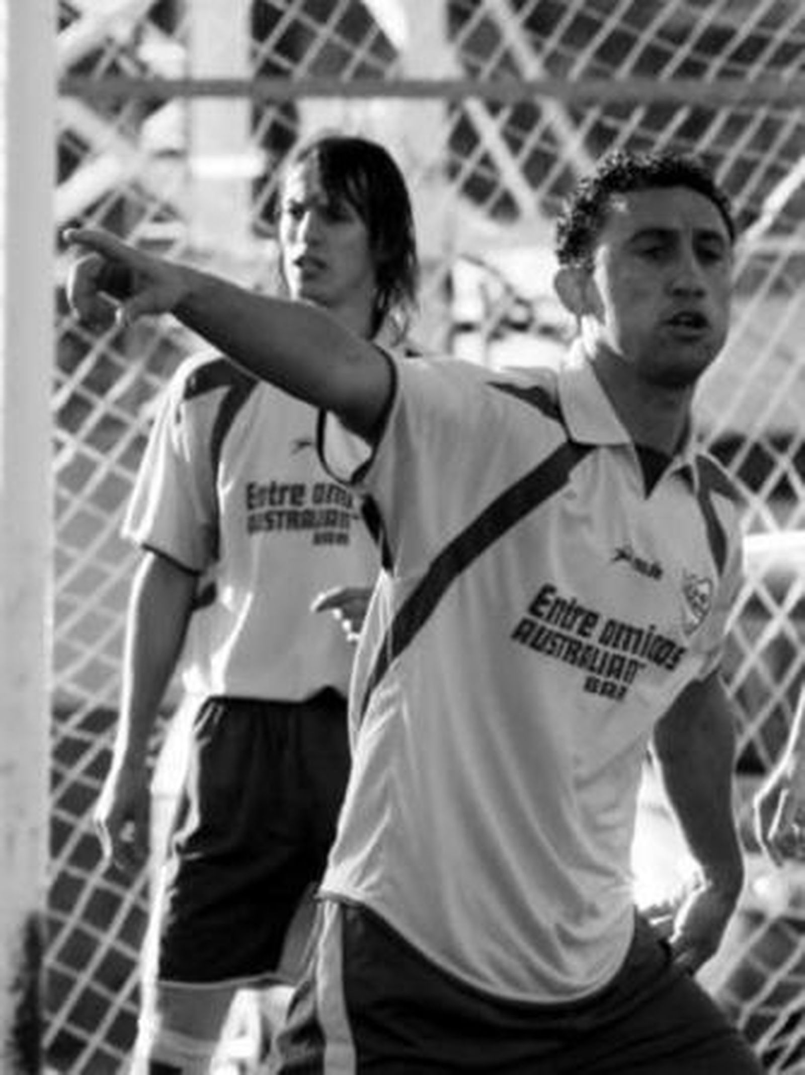 Jorge Pirri da instrucciones en uno de sus últimos partidos.