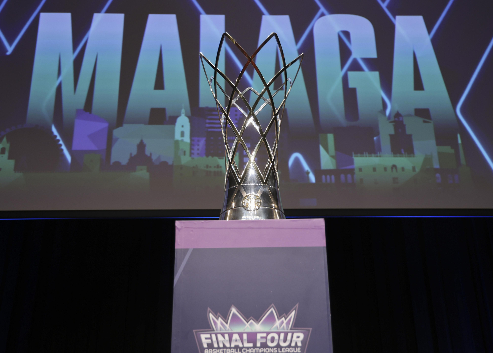 El sorteo de la Final Four de la BCL en Málaga, en fotos