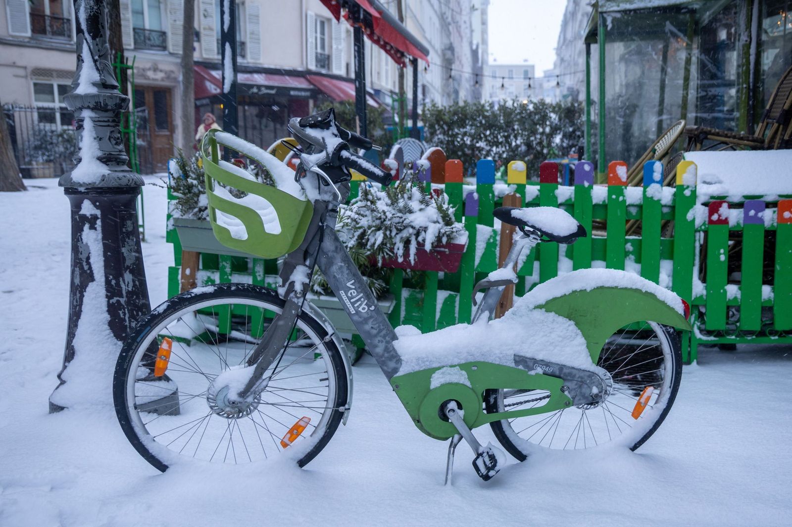 Las fotos del temporal de nieve en París