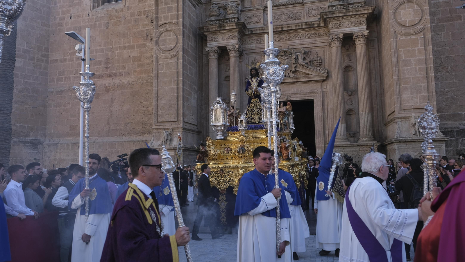 La procesión de Prendimiento en Almería, en imágenes