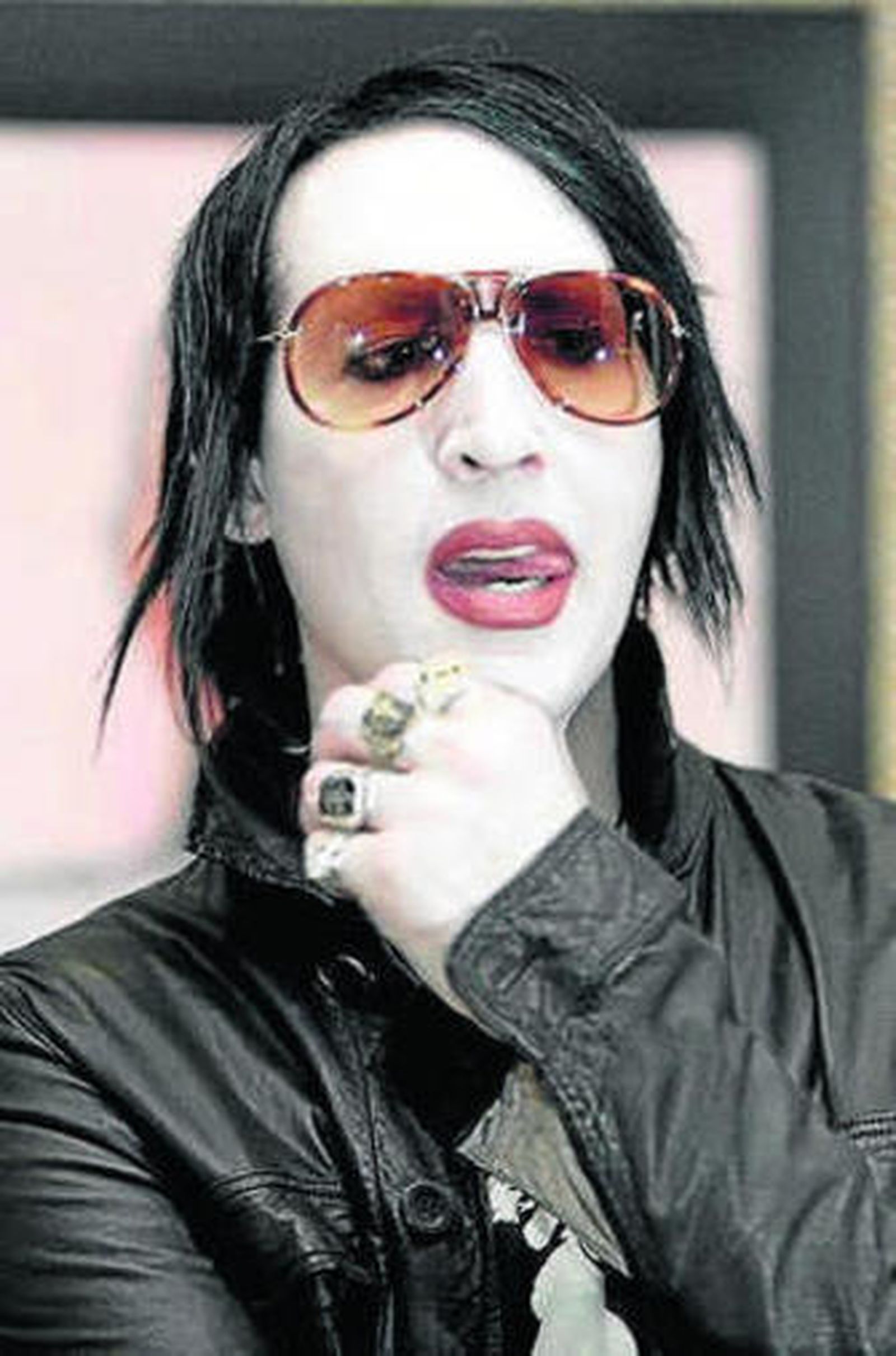 Marilyn Manson, nueva imagen de Saint Laurent