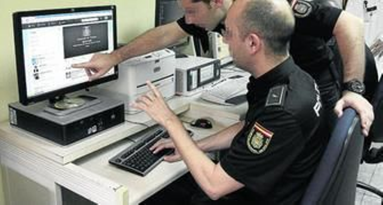 Delitos tecnológicos: el 'sexting' y las estafas