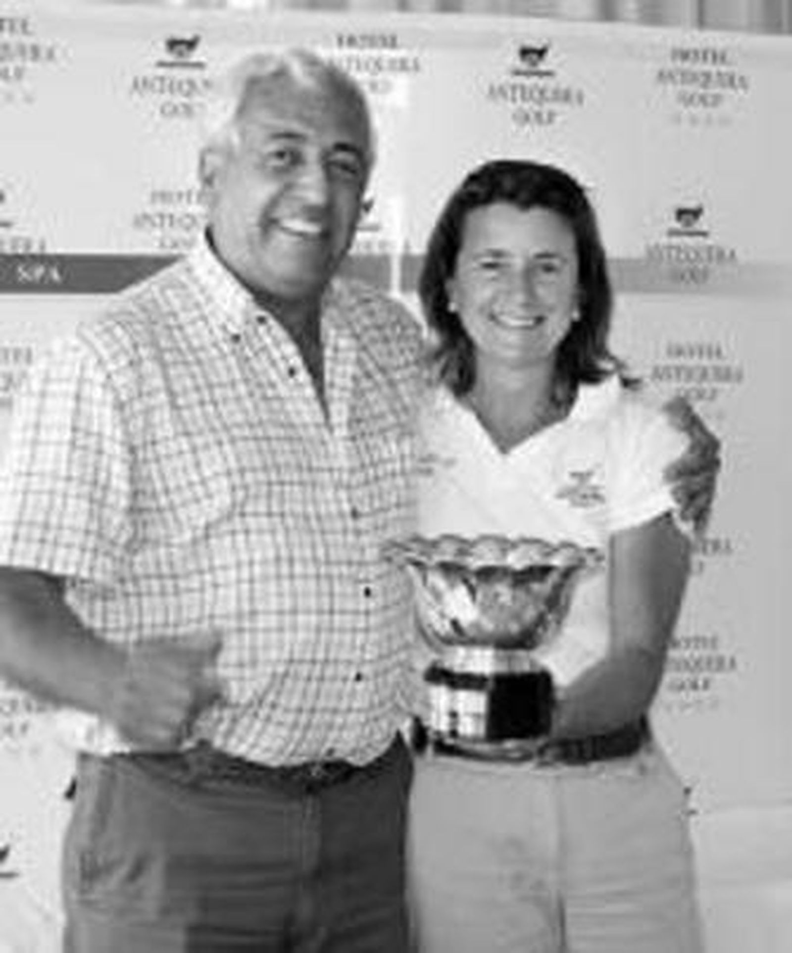 Carrión y Anaya con la Copa.