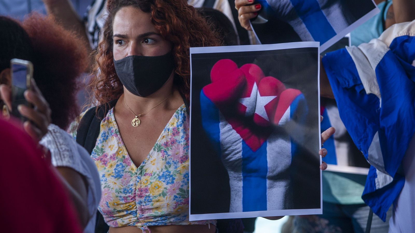 Otra de las cubanas que clamaron por una intervención humanitaria internacional.