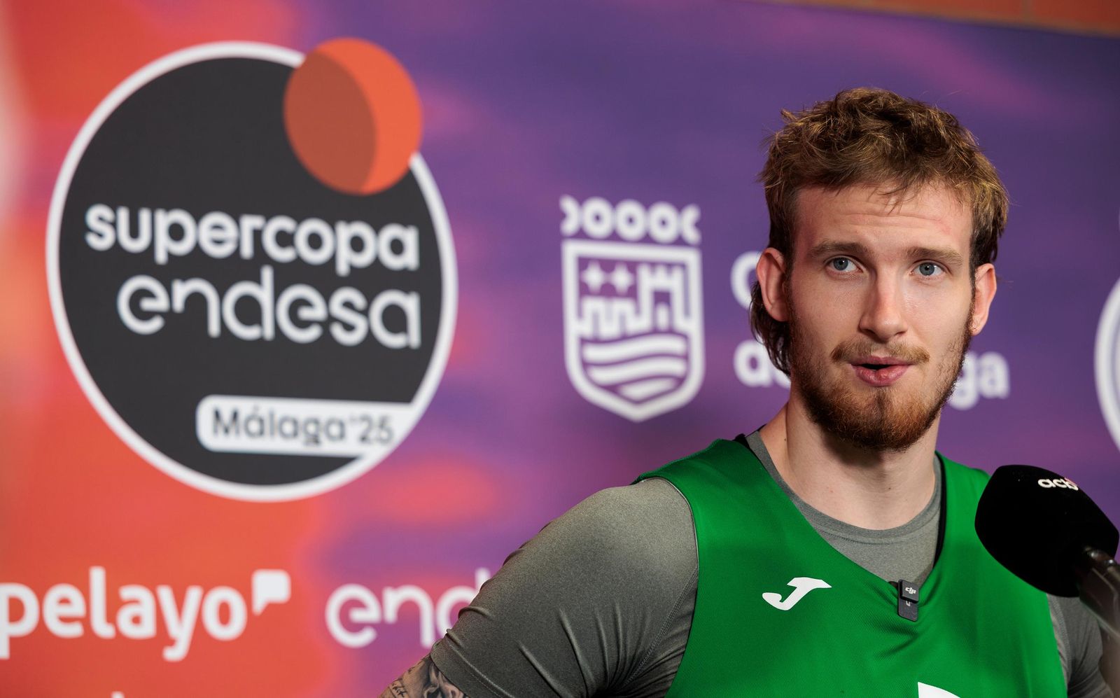 El Unicaja trabaja en el Carpena con el descarte pendiente