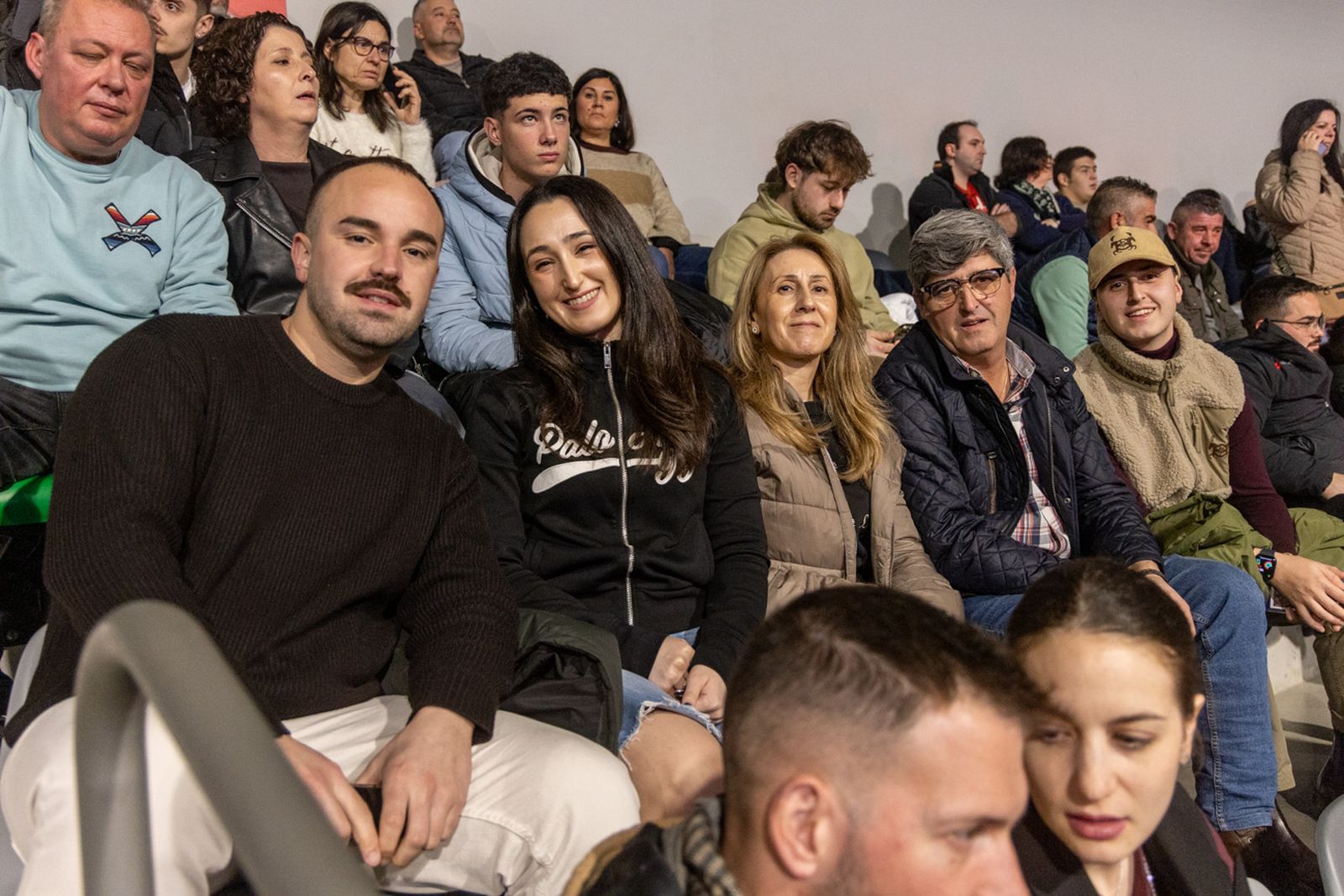 En imágenes: el Olivo Arena vibra con piruetas y motor en estado puro en el Soloflow Freestyle (1)