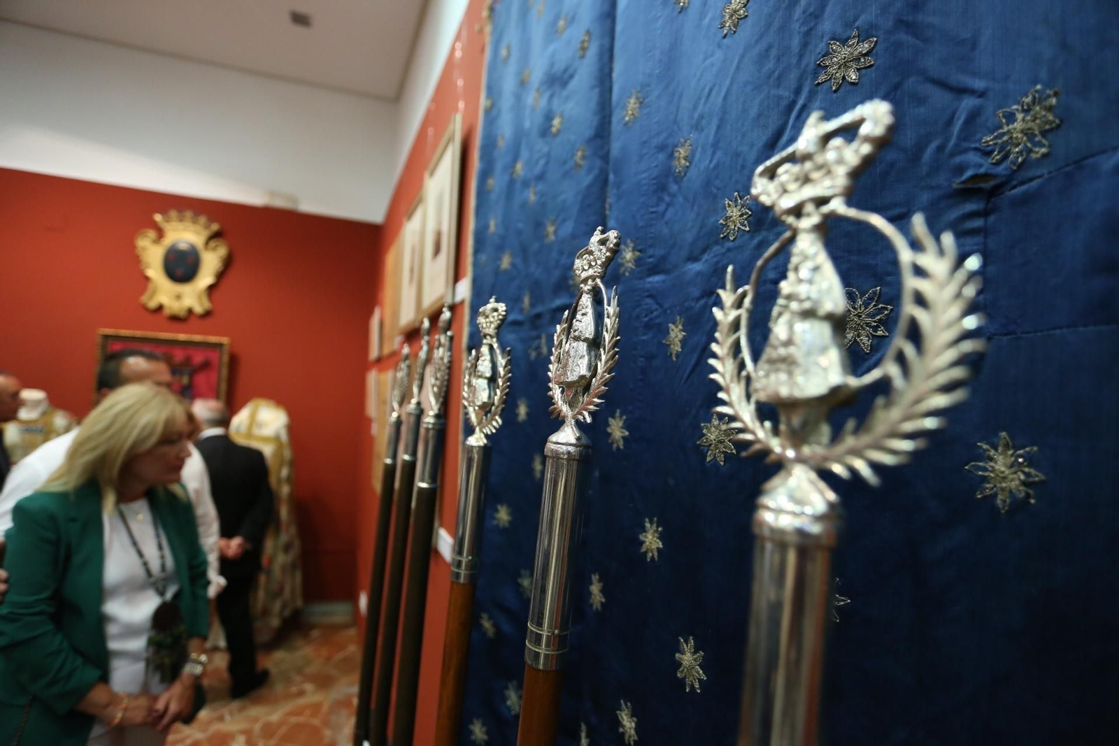 Las imágenes de la exposición de la Hermandad de Valme